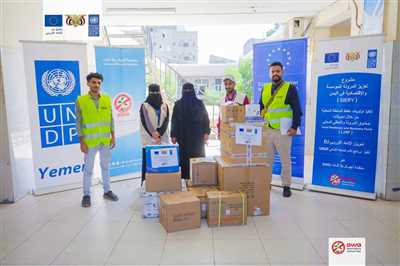 The local authority in Aden enhances health services by supplying and operating modern medical examination devices 🏥✨